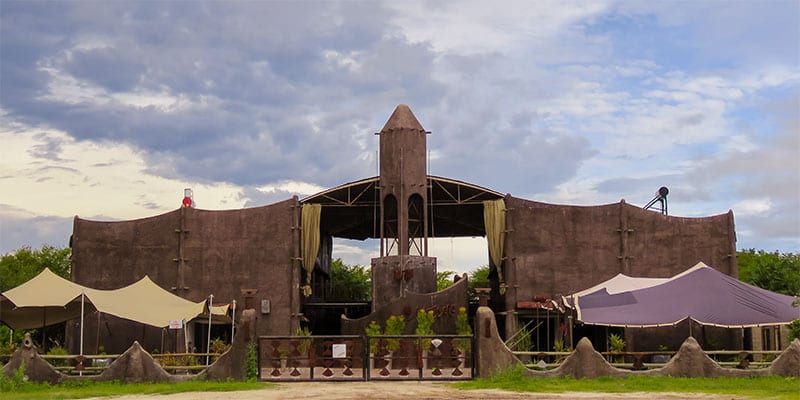 Motsana | The Silver Nomad