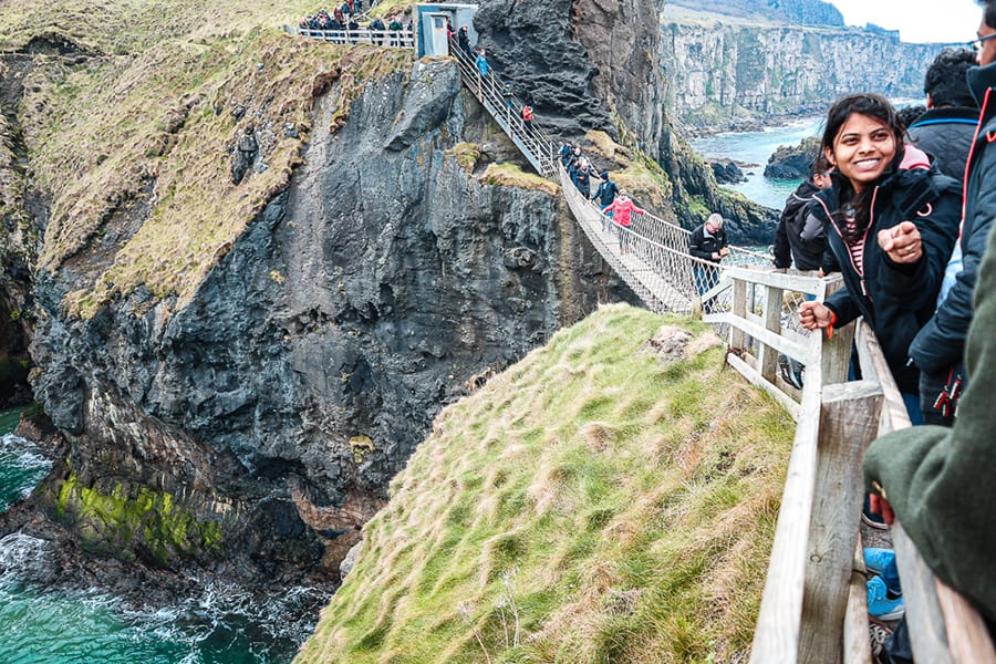 Carrick a rede rope bridge