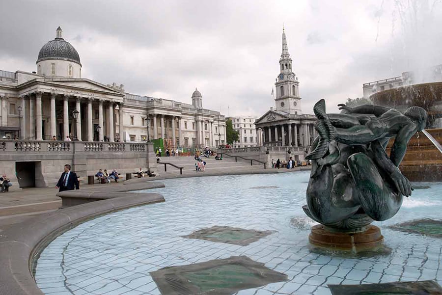 london landmark trafalgar square