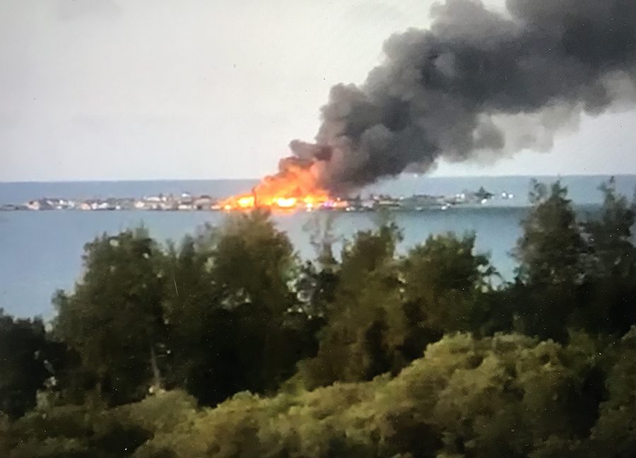 Guanaja Faqs - Things You Need To Know Before You Go 2022 12 Fire on Bonnacca - 2 October 2021