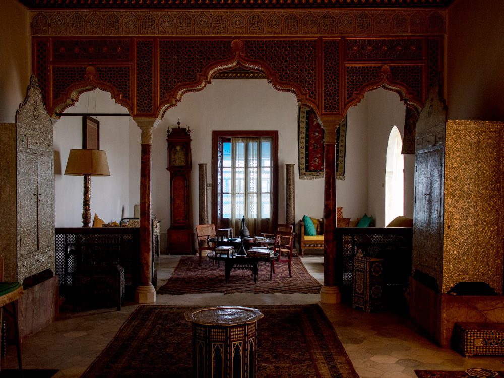 Sawa Taste of Tunisia: Explore the amazing food of Tunisia (2024) 39 One of the ornate screens in the d'Erlanger Palace