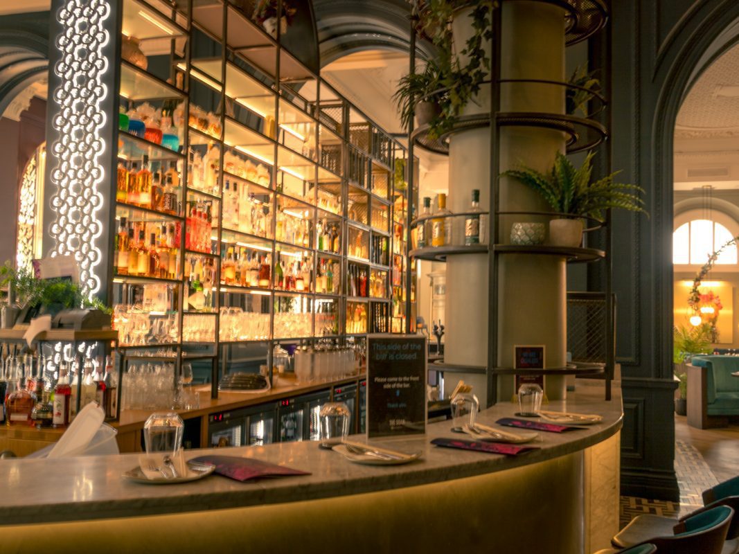 The Clermont London Victoria – A Timeless Stay In The Heart Of London (2025) 11 The Bar at The Soak