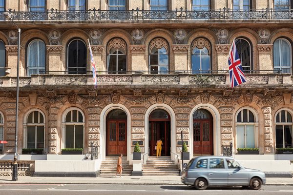 Clermont Vic Exterior 2