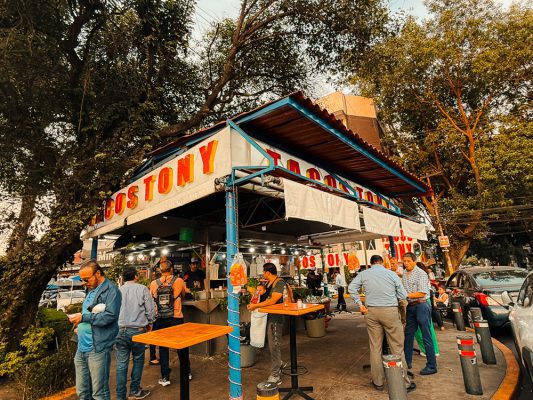 Tacos Tony outside eating